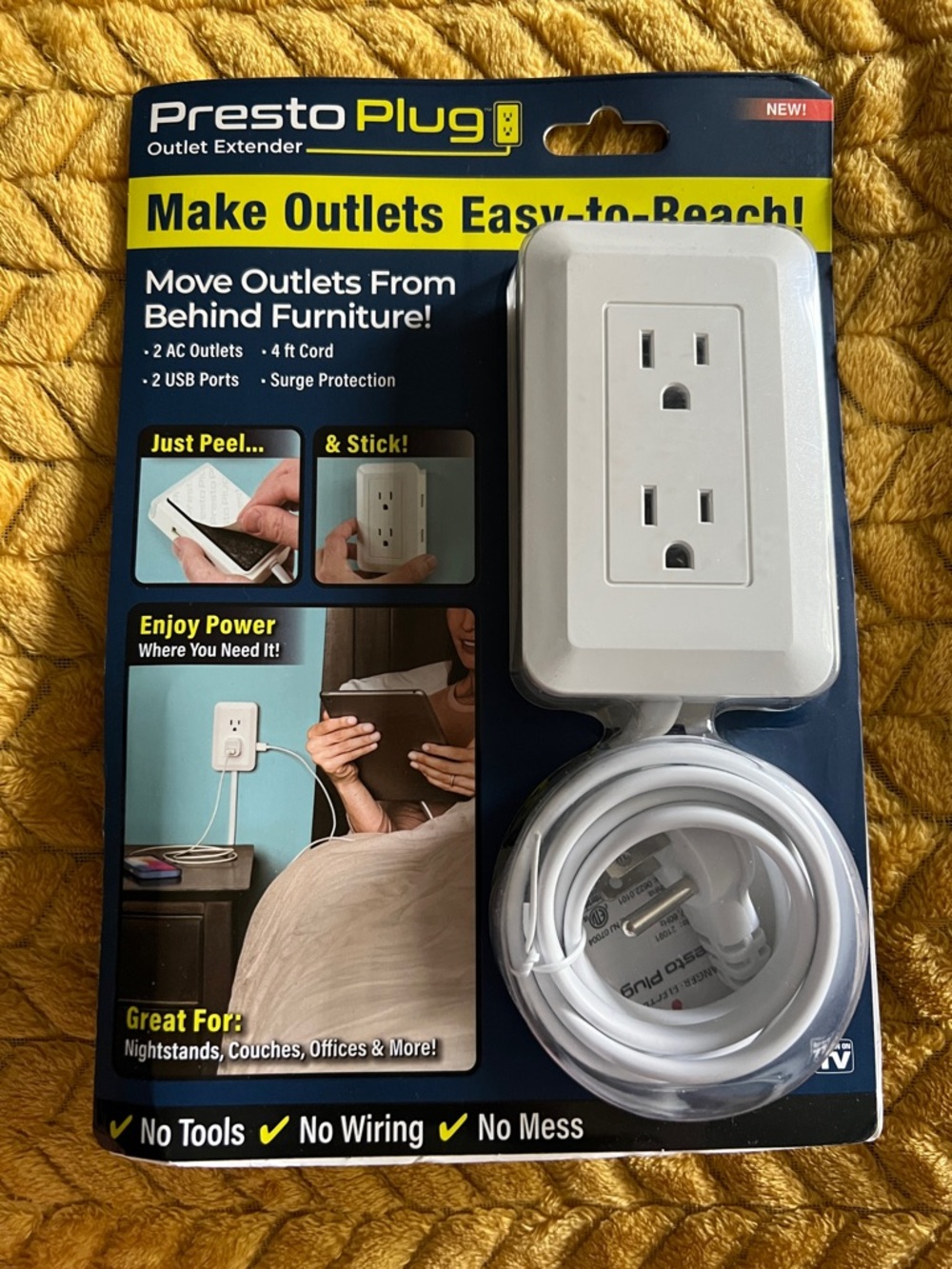 White Outlet Extender with 2 AC Outlets & 2 USB Ports